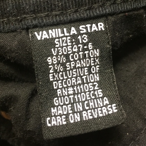 Vanilla Star Shorts - Picture 3 of 4